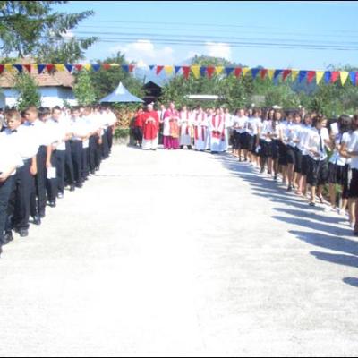 2 august 2008: Administrarea Mirului în Parohia Dărmăneşti