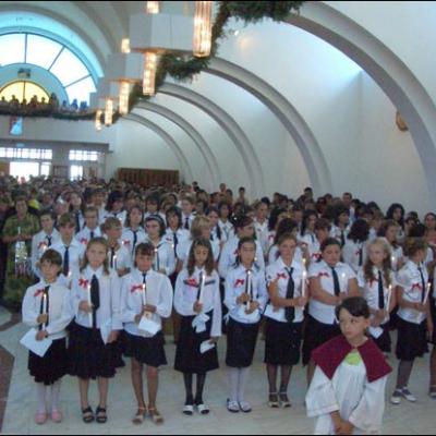 2 august 2008: Administrarea Mirului în Parohia Dărmăneşti