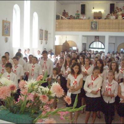 3 august 2008: Administrarea Mirului în Parohia Comăneşti