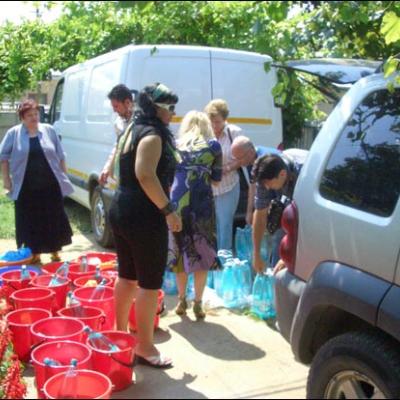 8 august 2008: Răchiteni: Ajutoare oferite de reprezentanţi ai Baroului de Avocaţi Iaşi
