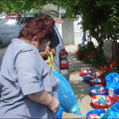 8 august 2008: Răchiteni: Ajutoare oferite de reprezentanţi ai Baroului de Avocaţi Iaşi