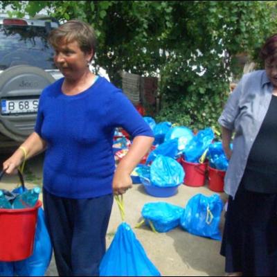 8 august 2008: Răchiteni: Ajutoare oferite de reprezentanţi ai Baroului de Avocaţi Iaşi