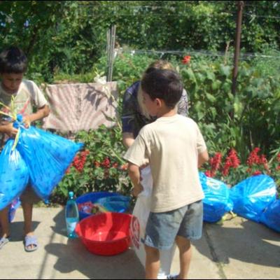 8 august 2008: Răchiteni: Ajutoare oferite de reprezentanţi ai Baroului de Avocaţi Iaşi