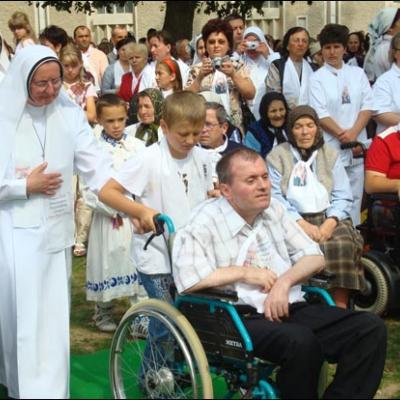 9 august 2008: Binecuvântarea casei de bătrâni şi bolnavi "Papa Ioan Paul al II-lea"