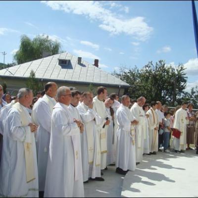 10 august 2008: Bijghir: Consacrarea altarului şi sfinţirea bisericii