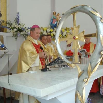 17 august 2008: Bogdăneşti (Râpa Iepei): Sfinţirea bisericii şi a grotei