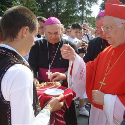 17 august 2008: Administrarea Mirului în Parohia Frumoasa