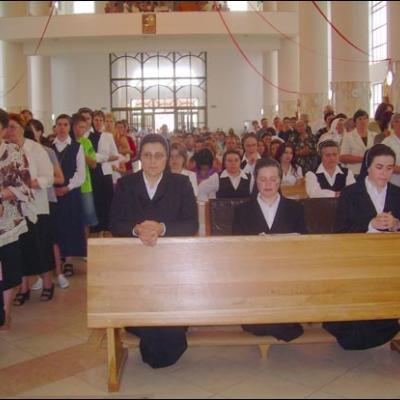24 august 2008: Bacău: Profesiune perpetuă