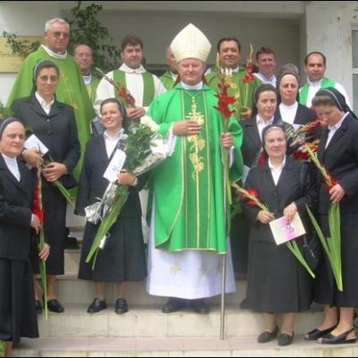 24 august 2008: Bacău: Profesiune perpetuă