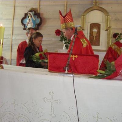 30 august 2008: Administrarea Mirului în filiala Sprânceana a Parohiei Podu Iloaie la 24 de copii