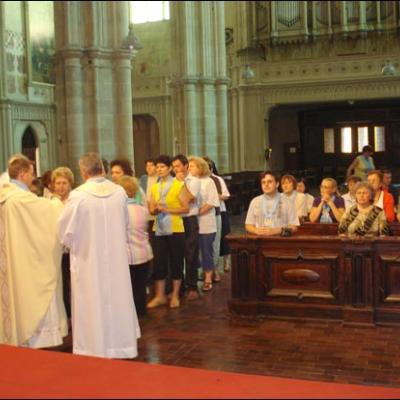 19 august - 4 septembrie 2008: O vizită deosebită la Fecioara Maria de la Lourdes