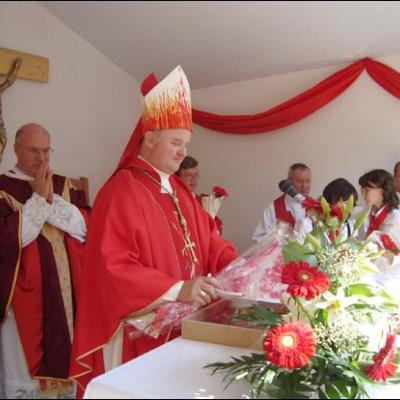 5 septembrie 2008: Administrarea Mirului în Parohia Mogoşeşti Siret
