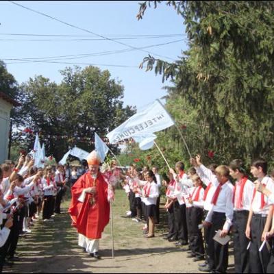 5 septembrie 2008: Administrarea Mirului în Parohia Mogoşeşti Siret