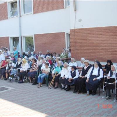 7 septembrie 2008: Măgura: Depunere de voturi perpetue