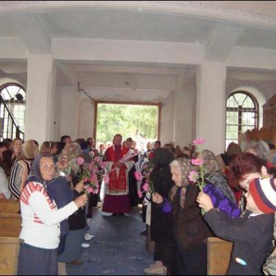 13 septembrie 2008: Administrarea Mirului în Parohia Sascut