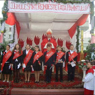 21 septembrie 2008: Administrarea Mirului în Parohia Piatra Neamţ "Sf. Iosif"