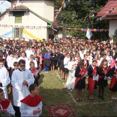 21 septembrie 2008: Administrarea Mirului în Parohia Piatra Neamţ "Sf. Iosif"