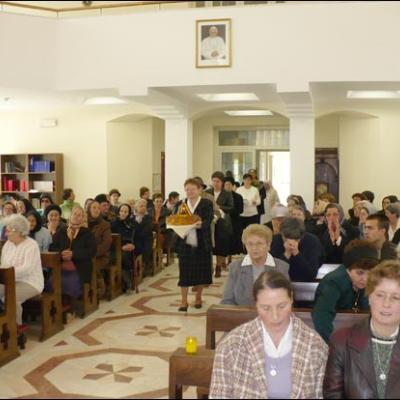 27 septembrie 2008: Iaşi: Întâlnire a terezinelor din România la Casa "Sf. Iosif", cu depunere de voturi