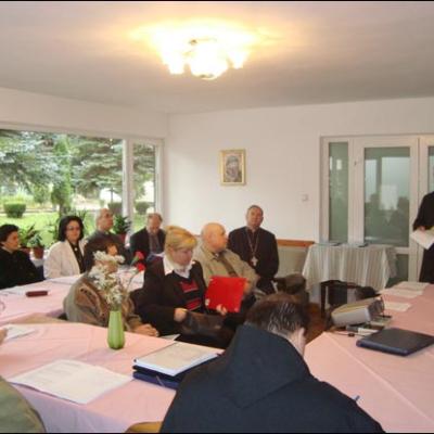 25-28 septembrie 2008: Sinaia: Simpozion internaţional despre învăţământul religios catolic