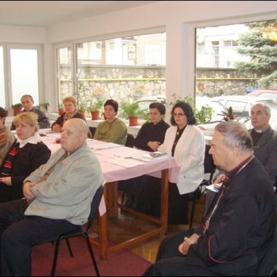 25-28 septembrie 2008: Sinaia: Simpozion internaţional despre învăţământul religios catolic
