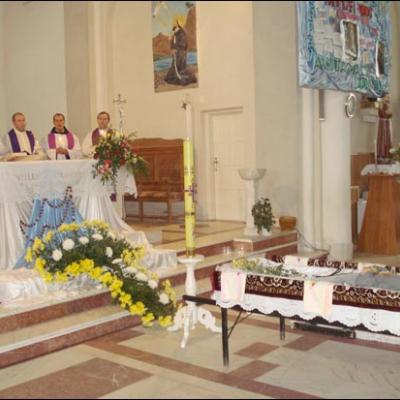 4 octombrie 2008: Hălăuceşti: Înmormântarea sorei Gabriela Muraru