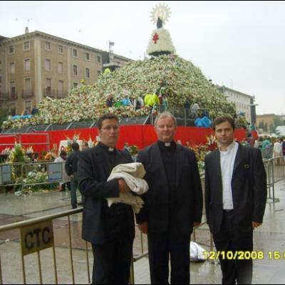 12 octombrie 2008: Administrarea tainei Mirului la Zaragoza (Spania)