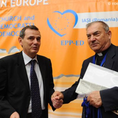 16-17 octombrie 2008: Iaşi: Dialog pentru Europa (FOCUS)
