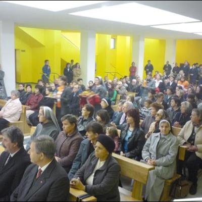 18 octombrie 2008: Oneşti (Caritas): Pelerinaj al angajaţilor şi voluntarilor din cadrul SID
