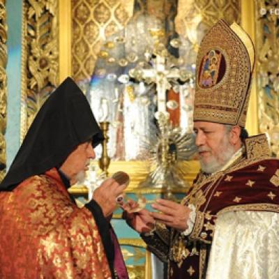 26 octombrie 2008: Iaşi: Sfinţirea bisericii armene (FOCUS)