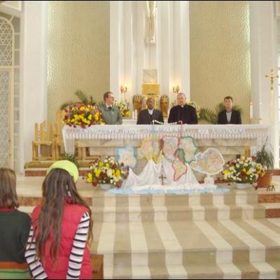 28 octombrie 2008: Butea: Încheierea lunii misiunilor în prezenţa unui oaspete din Kenya