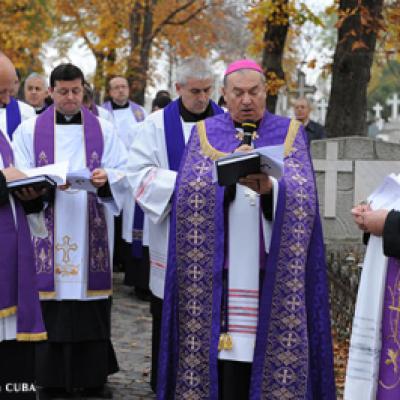 2 noiembrie 2008: Iaşi: Pomenirea tuturor credincioşilor răposaţi (FOCUS)