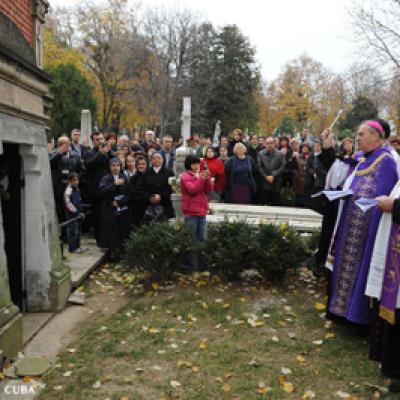 2 noiembrie 2008: Iaşi: Pomenirea tuturor credincioşilor răposaţi (FOCUS)