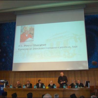 5 decembrie 2008: Iaşi: Conferinţa "Text şi discurs religios" - ziua I