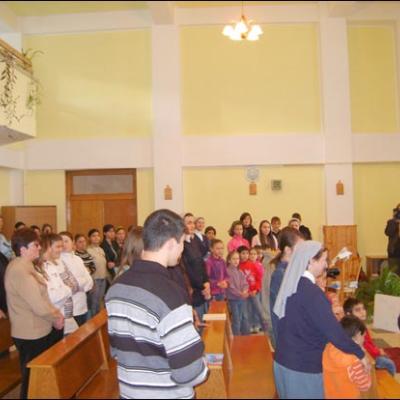 6 decembrie 2008: Baraţi: PS Petru Gherghel la Casa de copii "Sfânta Maria"