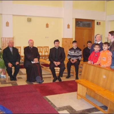 6 decembrie 2008: Baraţi: PS Petru Gherghel la Casa de copii "Sfânta Maria"