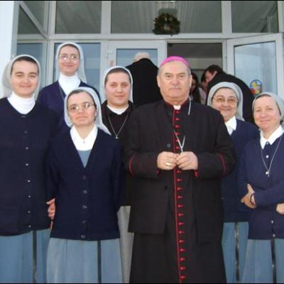 6 decembrie 2008: Baraţi: PS Petru Gherghel la Casa de copii "Sfânta Maria"
