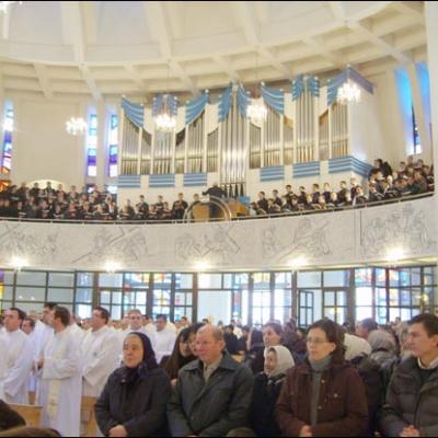 8 decembrie 2008: Iaşi: Sfinţire de diaconi