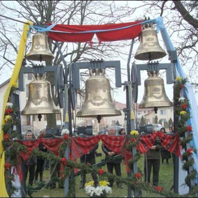 14 decembrie 2008: Butea: Sfinţirea clopotelor noi
