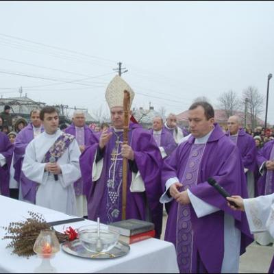 14 decembrie 2008: Butea: Sfinţirea clopotelor noi