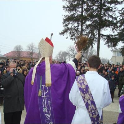 14 decembrie 2008: Butea: Sfinţirea clopotelor noi