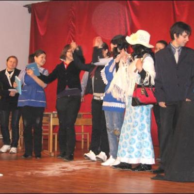 7 februarie 2009: Săbăoani: Festivalul talanţilor