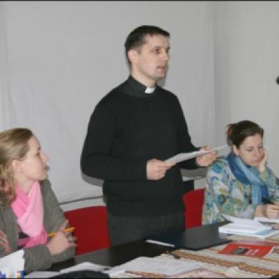 20-22 martie 2009: Traian: Curs de formare pentru responsabilii sectorului tineri din AC