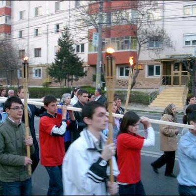 5 aprilie 2009: Bacău: Manifestare a credinţei pe străzile oraşului