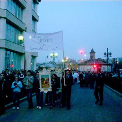 5 aprilie 2009: Bacău: Manifestare a credinţei pe străzile oraşului
