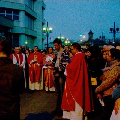 5 aprilie 2009: Bacău: Manifestare a credinţei pe străzile oraşului