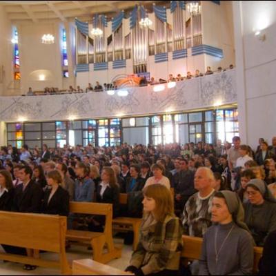 5 aprilie 2009: Iaşi: Liturghia tinerilor din Duminica Floriilor