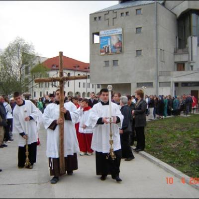 10 aprilie 2009: Oneşti: Vinerea Sfântă