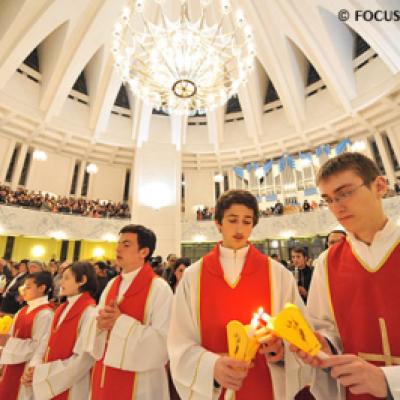 11/12 aprilie 2009: Iaşi (ERC): Slujba de Învierea Domnului (FOCUS)