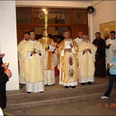 12 aprilie 2009: Oneşti: Învierea Domnului