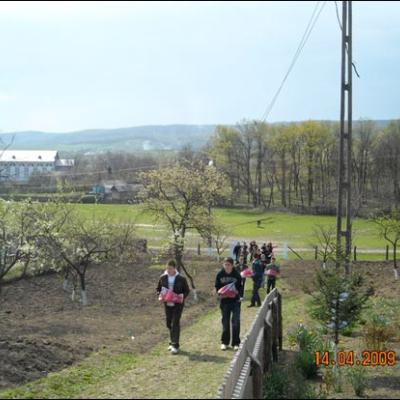 14 aprilie 2009: Horleşti: Tineri, adversari ai singurătăţii!